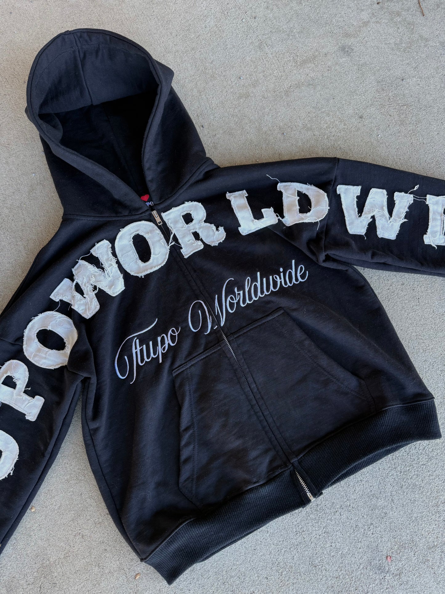 TTUPOWORLDWIDE HOODIES “BLACK”