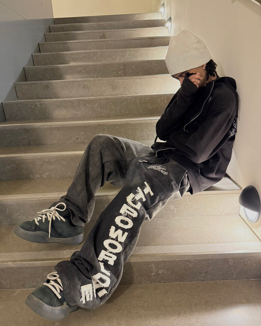 TTWE SWEATS “BLACK”