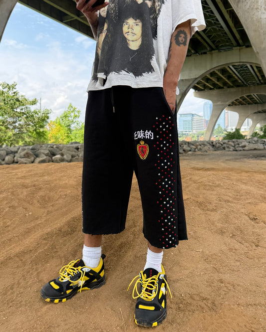 PAIN 3/4 SHORTS (GEMSTONES)