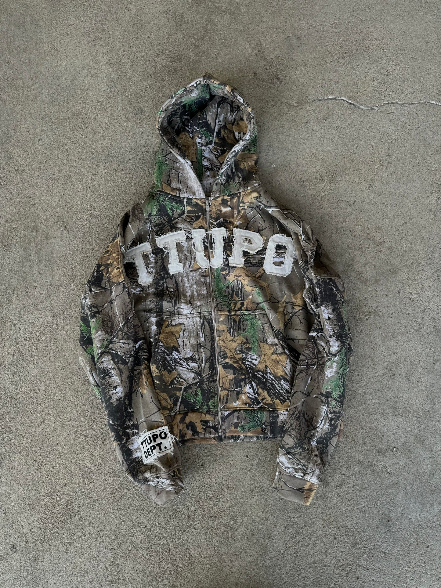 05 HOODIES “CAMO”