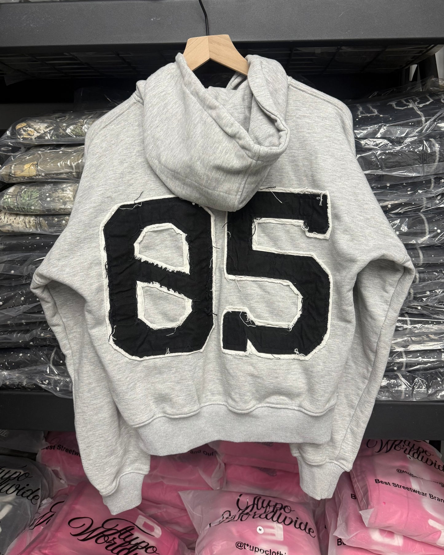 05 HOODIES V2 “GREY”