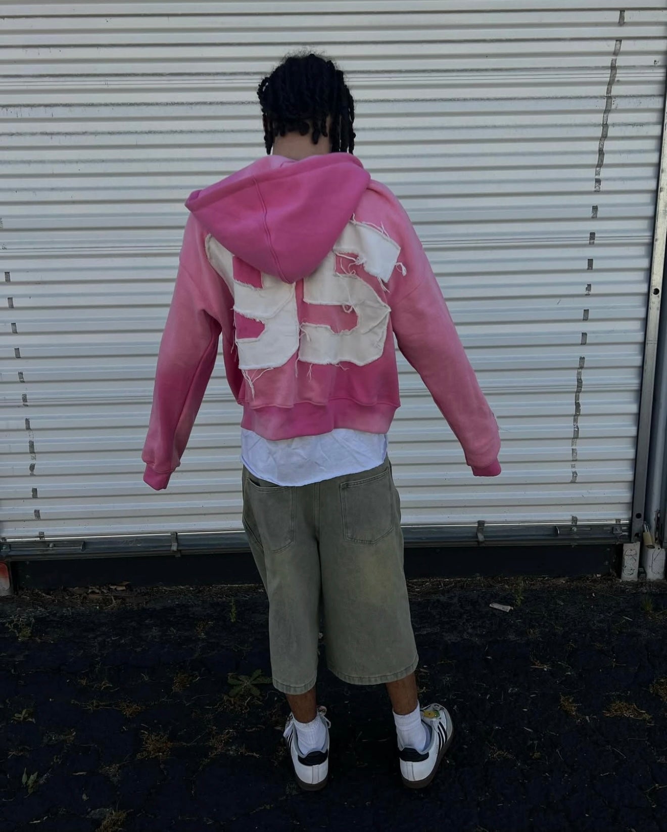 05 HOODIES “PINK”